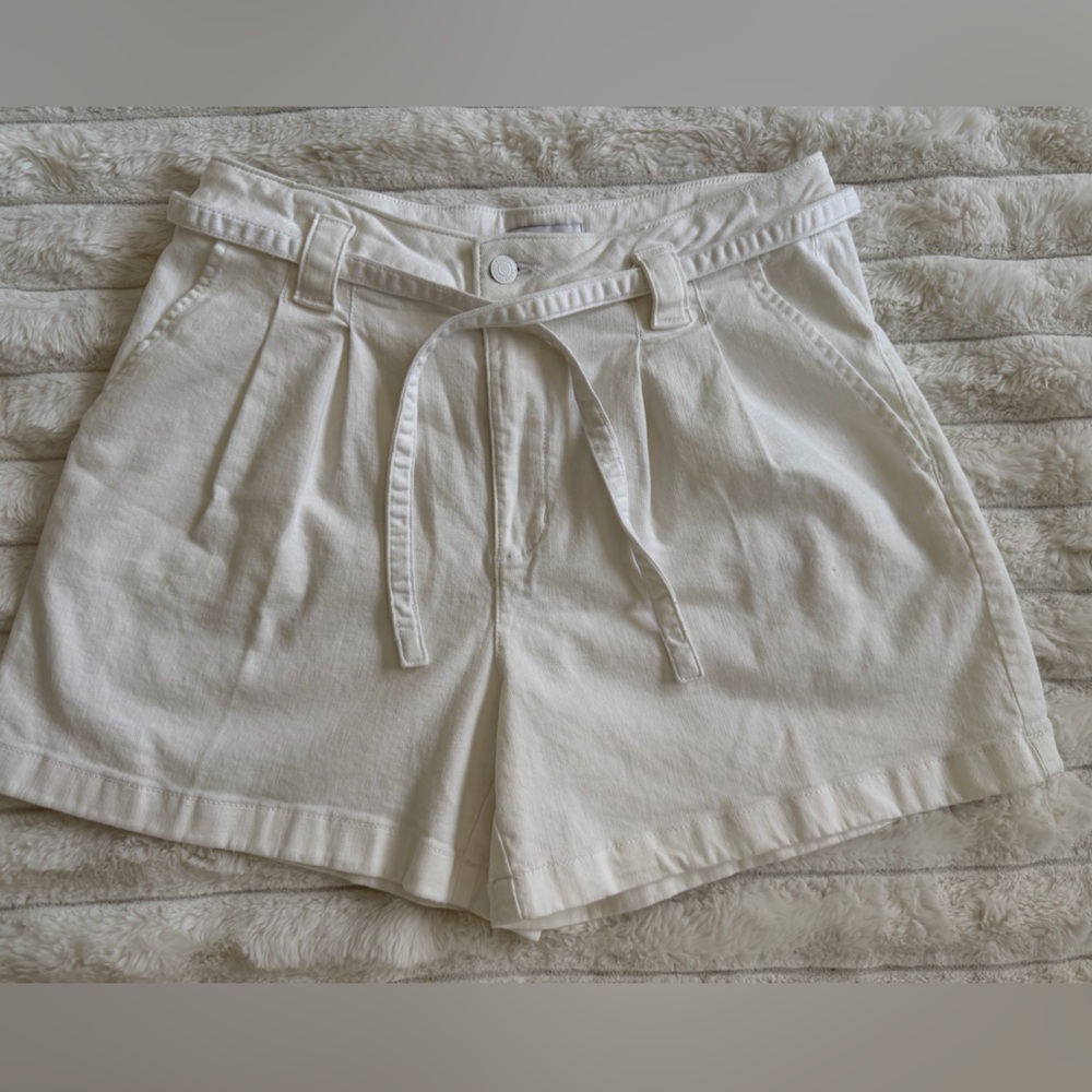 Sonoma White Pleated Cotton Twill  Women’s Shorts. Sz. 14